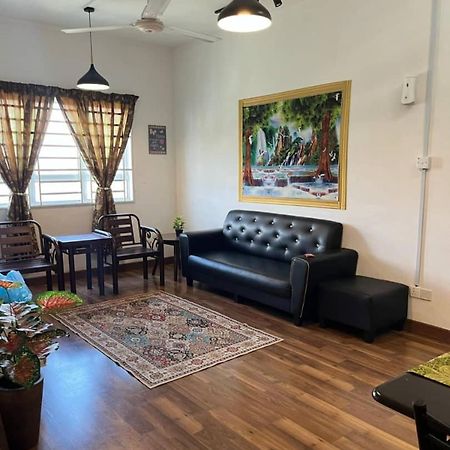 Anggerik Camelia Homestay Apartment Ladang Tok Pelam Kuala Terengganu Exterior foto